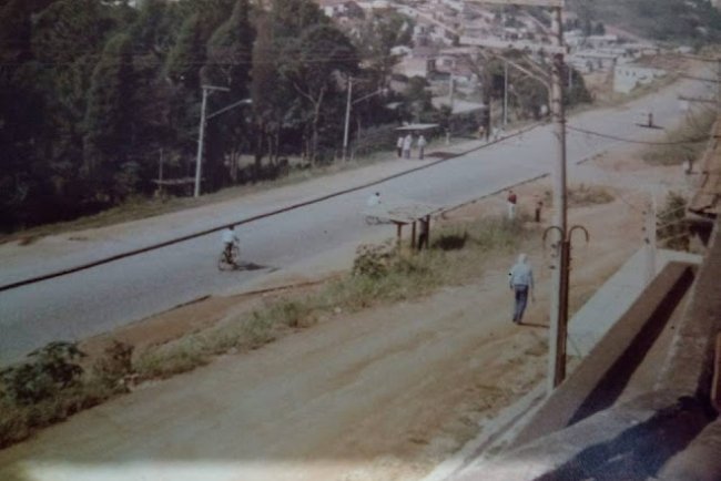 Avenida Itapark, Mauá em 1982 enviada por Kleber Moraes Silva‎