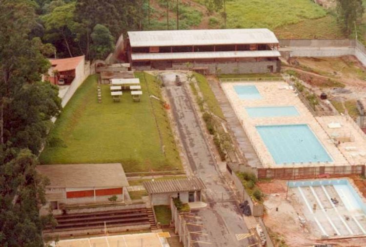 1982: Associação Atlética Industrial