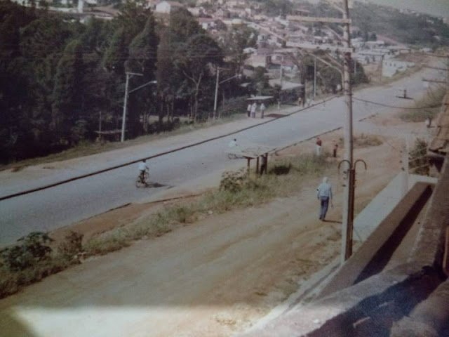 Avenida Itapark, Mauá em 1982 enviada por Kleber Moraes Silva‎