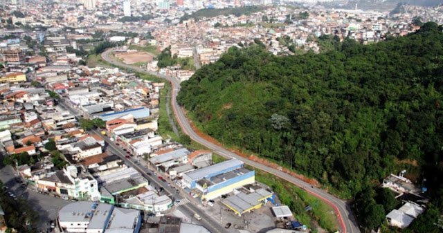 Quantos habitantes tem Mauá em 2018?