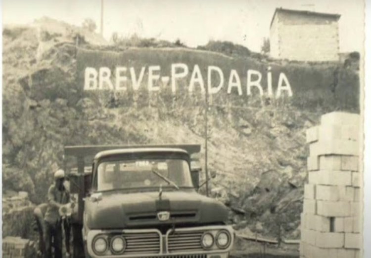 Construção da padaria Las Rosas no Parque das Américas, Mauá, SP, (1975)