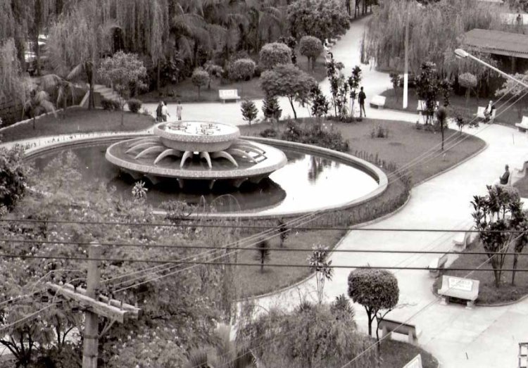 Praça 22 de novembro anos 1970