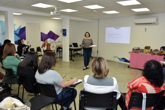 Oficina do Circuito Mulheres Empreendedoras chega ao Parque Andreense