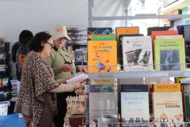 Feira Literária de Ribeirão Pires (FLIRP) reúne editoras, autores e cerca de 80 lançamentos de...