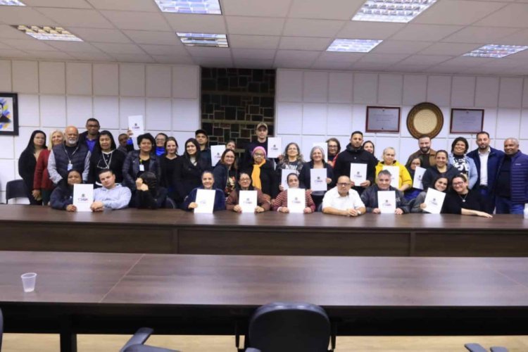 Prefeitura de Mauá realiza entrega de títulos remanescentes na regularização fundiária