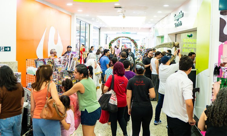 Feira do Artesanato reúne produtos feitos à mão no Shoppinho Santo André