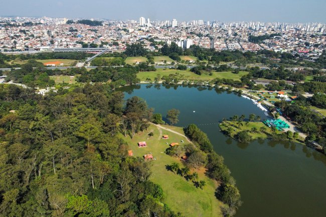 Dia das Crianças: parques urbanos de SP transformam natureza em cenário de brincadeiras e descobertas
