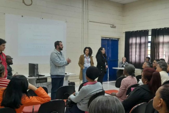 Projeto Convivência Eixo Barão aproxima moradores da equipe do CRAS São João