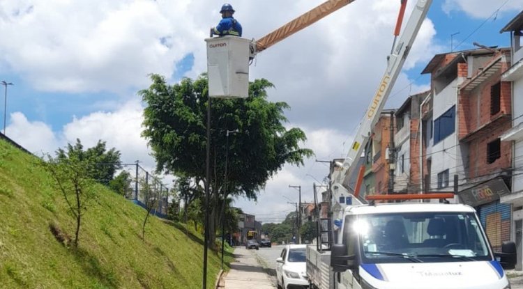 Mauá atende quase 100% das solicitações de iluminação pública e registra 8,2 mil chamados